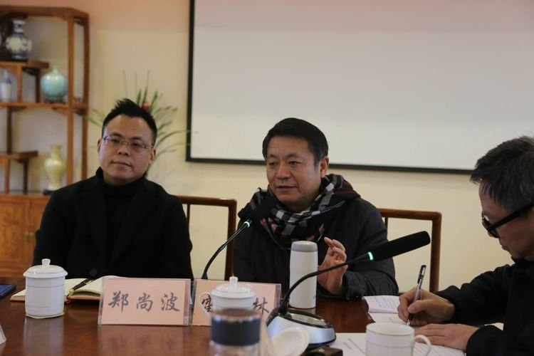 雷小林讲话.jpg 雷小林讲话.jpg